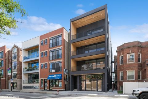 2031 W Belmont Avenue 1A Chicago IL 60618