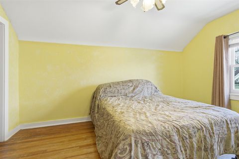 Tiny photo for 126 W Lowell Avenue, Pontiac, IL 61764 (MLS # 12584349)