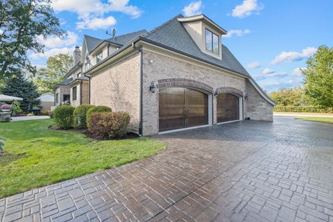Tiny photo for 17W033 87th Street, Willowbrook, IL 60527 (MLS # 12485556)