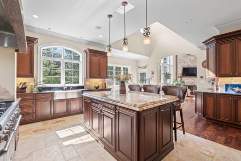 Tiny photo for 17W033 87th Street, Willowbrook, IL 60527 (MLS # 12485556)