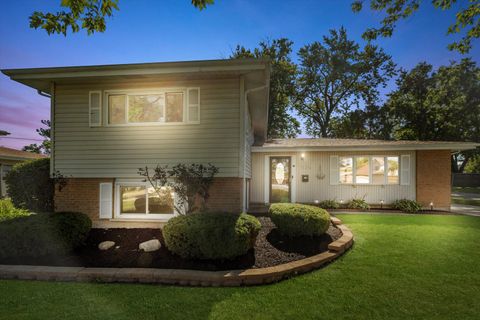 Tiny photo for 325 Indiana Street, Park Forest, IL 60466 (MLS # 12514540)