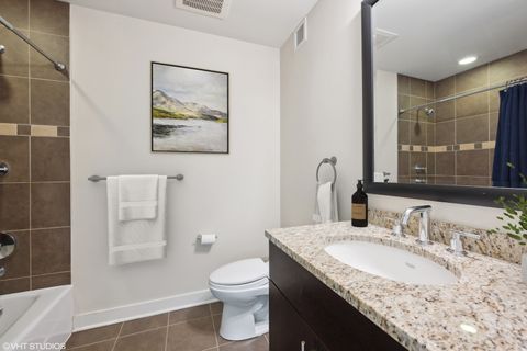 Tiny photo for 505 N McClurg Court #203, Chicago, IL 60611 (MLS # 12472045)