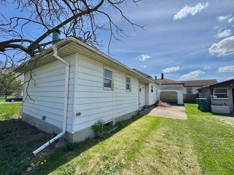 Tiny photo for 204 Penn Street, Streator, IL 61364 (MLS # 12600537)