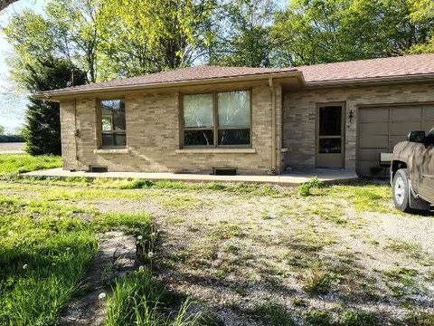 Photo of 2329 W 3100n Road, Bourbonnais, IL 60914 (MLS # 12636719)