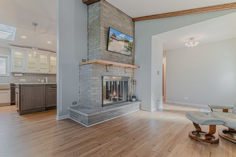 Tiny photo for 818 S Villa Avenue, Villa Park, IL 60181 (MLS # 12487230)