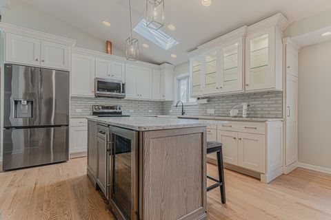 Tiny photo for 818 S Villa Avenue, Villa Park, IL 60181 (MLS # 12487230)