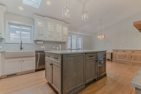 Tiny photo for 818 S Villa Avenue, Villa Park, IL 60181 (MLS # 12487230)