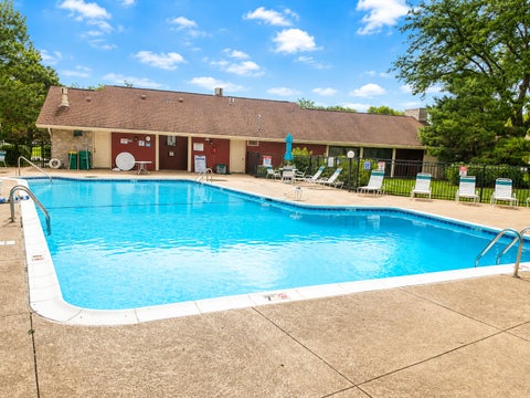 Tiny photo for 1059 Southbury Lane, Wheeling, IL 60090 (MLS # 12762353)