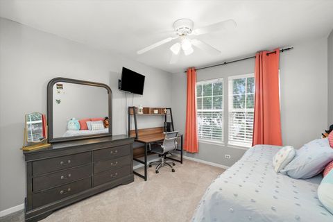 Tiny photo for 167 Forestview Court, Aurora, IL 60502 (MLS # 12513737)