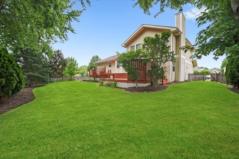 Tiny photo for 167 Forestview Court, Aurora, IL 60502 (MLS # 12513737)