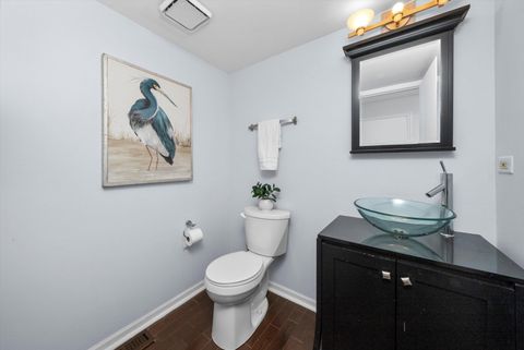 Tiny photo for 167 Forestview Court, Aurora, IL 60502 (MLS # 12513737)