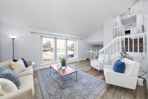 Tiny photo for 167 Forestview Court, Aurora, IL 60502 (MLS # 12513737)