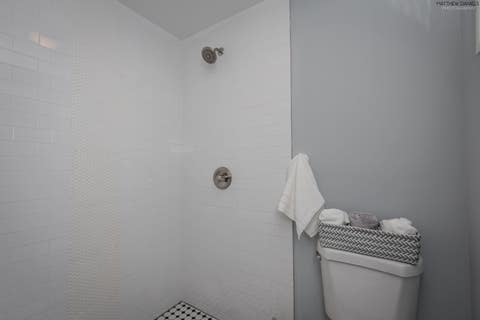 Tiny photo for 17152 Kenwood Avenue, South Holland, IL 60473 (MLS # 12716940)