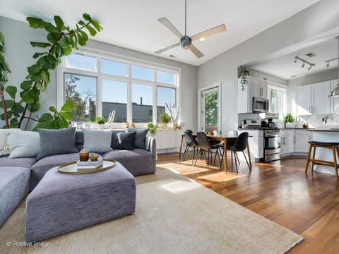 Tiny photo for 1950 N HONORE Street #3, Chicago, IL 60622 (MLS # 12704280)