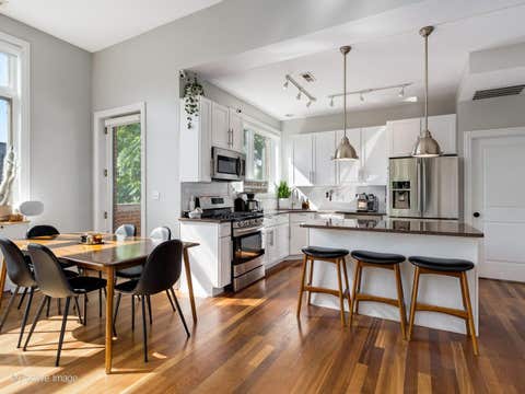 Tiny photo for 1950 N HONORE Street #3, Chicago, IL 60622 (MLS # 12704280)
