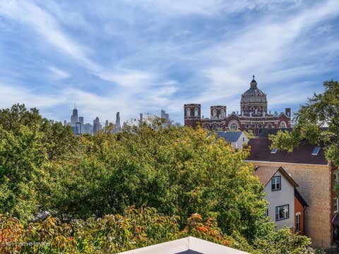 Tiny photo for 1950 N HONORE Street #3, Chicago, IL 60622 (MLS # 12704280)