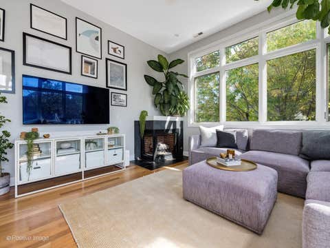 Tiny photo for 1950 N HONORE Street #3, Chicago, IL 60622 (MLS # 12704280)