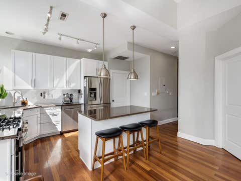 Tiny photo for 1950 N HONORE Street #3, Chicago, IL 60622 (MLS # 12704280)