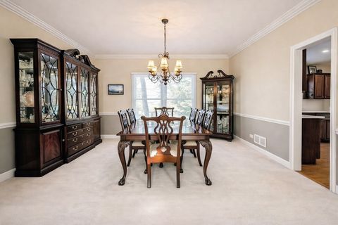 Tiny photo for 823 Columbia Circle, North Aurora, IL 60542 (MLS # 12598143)