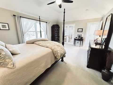 Tiny photo for 823 Columbia Circle, North Aurora, IL 60542 (MLS # 12598143)