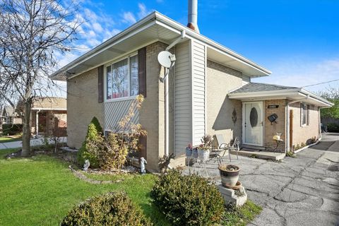 A home in Oak Forest