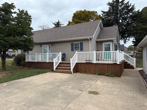 212 S 1st Street Cherry IL 61317