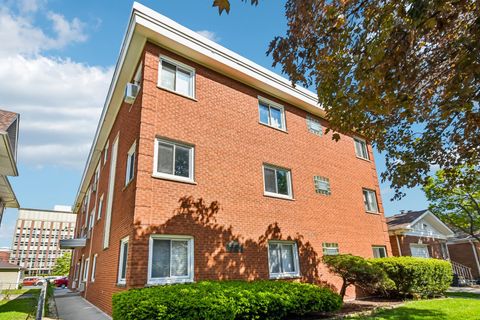 Photo of 424 ELGIN Avenue #4, Forest Park, IL 60130 (MLS # 12634932)