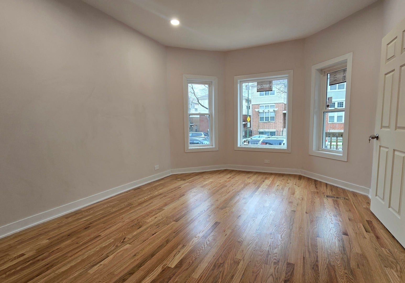 3516 W Polk Street 2