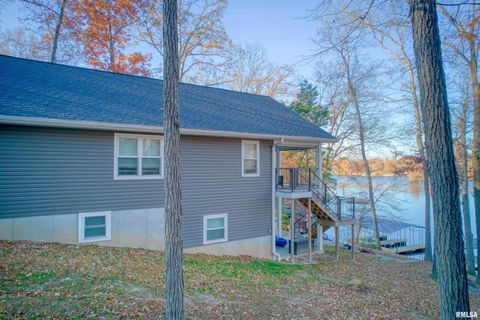 Tiny photo for 895 LAKESHORE Drive N, Goreville, IL 62939 (MLS # EB460540)