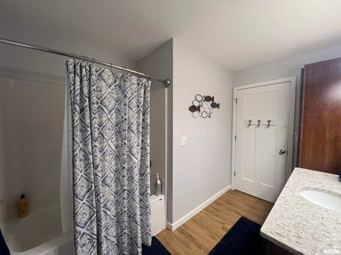 Tiny photo for 895 LAKESHORE Drive N, Goreville, IL 62939 (MLS # EB460540)