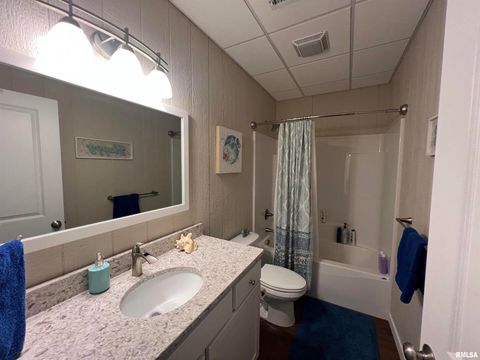 Tiny photo for 895 LAKESHORE Drive N, Goreville, IL 62939 (MLS # EB460540)