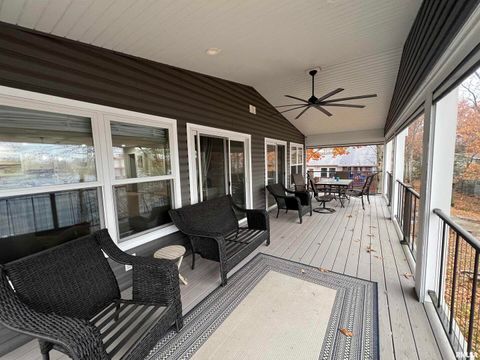 Tiny photo for 895 LAKESHORE Drive N, Goreville, IL 62939 (MLS # EB460540)