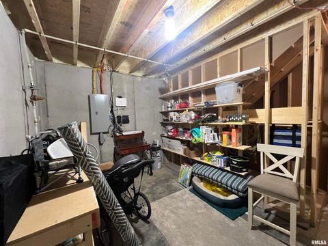 Tiny photo for 895 LAKESHORE Drive N, Goreville, IL 62939 (MLS # EB460540)