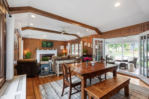 Tiny photo for 345 E Russell Street, Barrington, IL 60010 (MLS # 12489014)