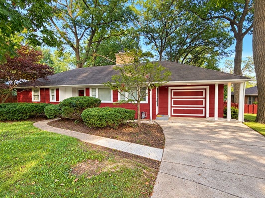 2811 FOREST LN, WAUKEGAN, IL 60087 - Image e484fad84562d42e4c490bd43d273f90/1466005565