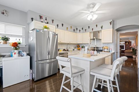 Tiny photo for 6921 26th Street, Berwyn, IL 60402 (MLS # 12416212)