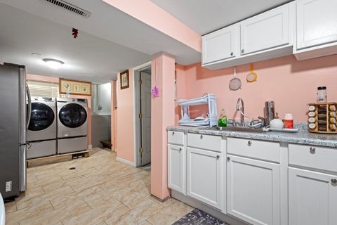 Tiny photo for 6921 26th Street, Berwyn, IL 60402 (MLS # 12416212)