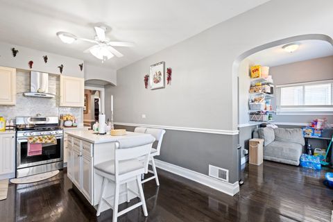 Tiny photo for 6921 26th Street, Berwyn, IL 60402 (MLS # 12416212)