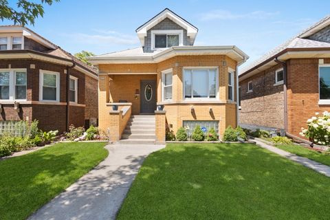 Photo of 6921 26th Street, Berwyn, IL 60402 (MLS # 12416212)