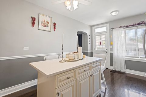 Tiny photo for 6921 26th Street, Berwyn, IL 60402 (MLS # 12416212)