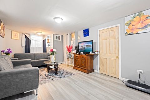 Tiny photo for 6921 26th Street, Berwyn, IL 60402 (MLS # 12416212)