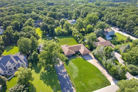 Photo of 3620 Douglas Road, Downers Grove, IL 60515 (MLS # 12697519)