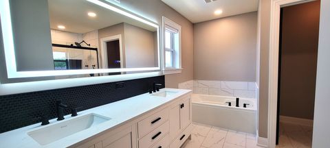 Tiny photo for 3004 Wayland Avenue, Elgin, IL 60124 (MLS # 12469606)
