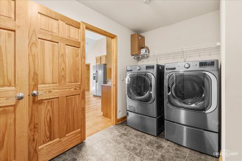 Tiny photo for 6105 Red Gate Lane, Yorkville, IL 60560 (MLS # 12589515)