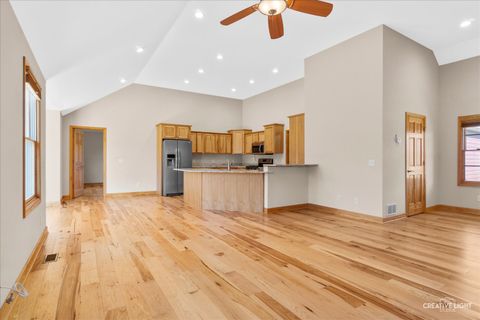 Tiny photo for 6105 Red Gate Lane, Yorkville, IL 60560 (MLS # 12589515)