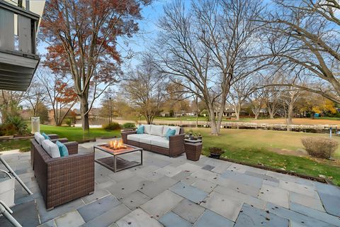 Tiny photo for 9 Buckingham Drive, Sugar Grove, IL 60554 (MLS # 12562007)