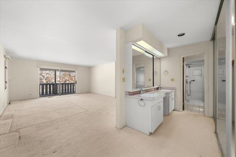 Tiny photo for 9 Buckingham Drive, Sugar Grove, IL 60554 (MLS # 12562007)