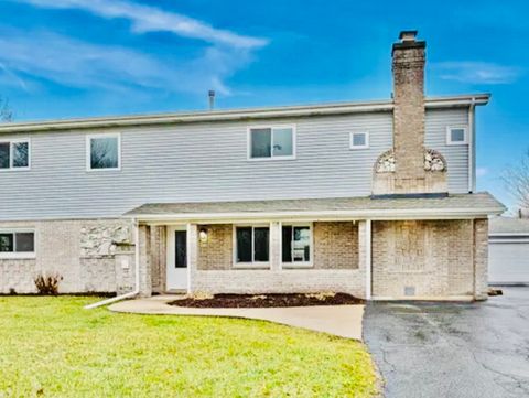 Tiny photo for 4501 185th Street, Country Club Hills, IL 60478 (MLS # 12605441)