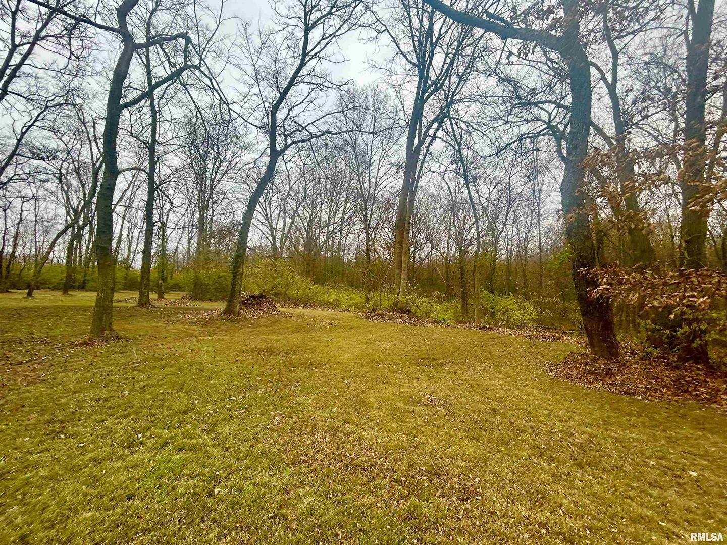 2282 LOGAN Road