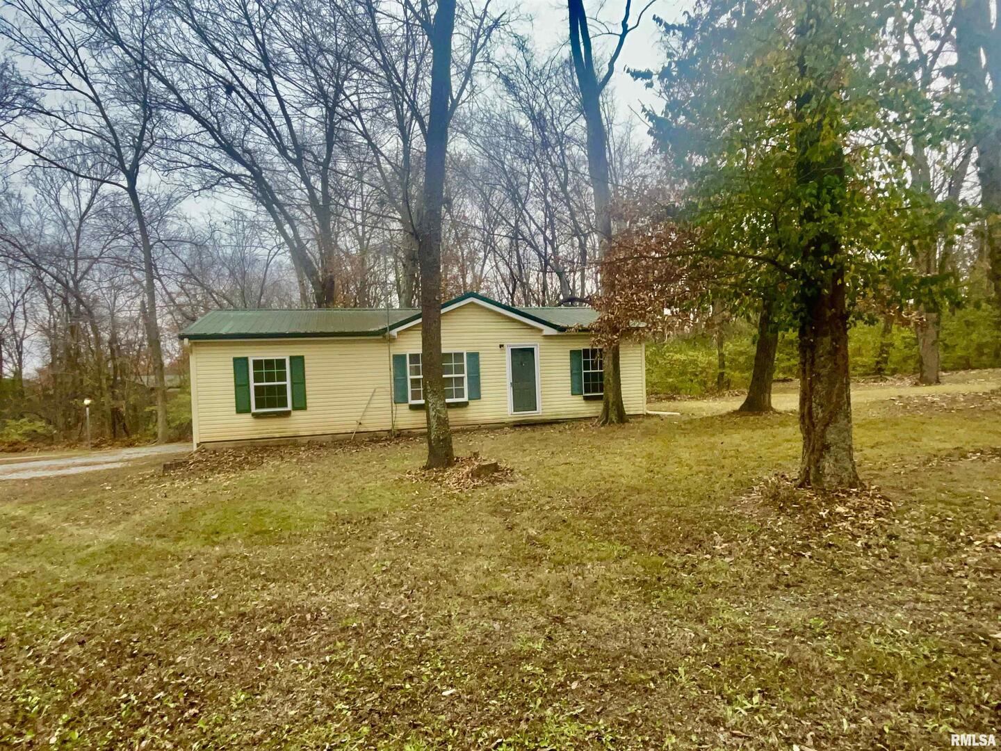 2282 LOGAN Road